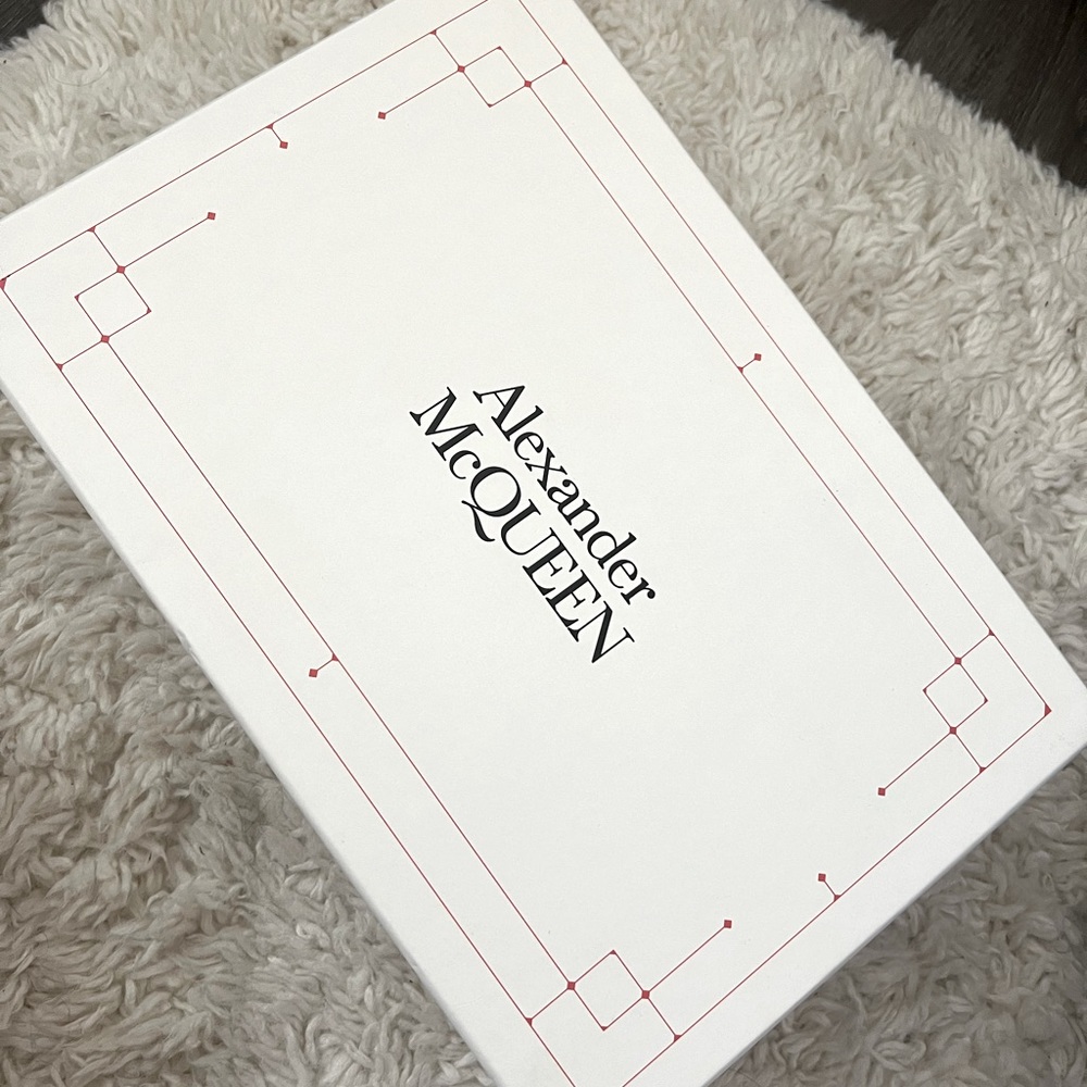 Another Alexander McQueen shoe box size 11 (41)
